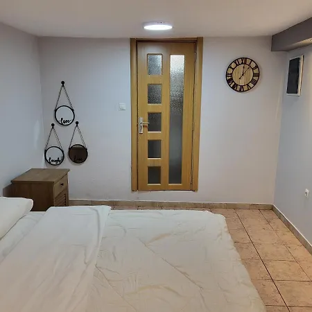 Urban Studio Apartment Kavala
